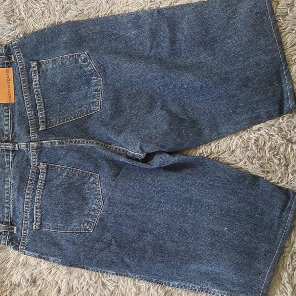 EUC DKNY Jeans Sz 12 Shorts - Picture 4 of 4